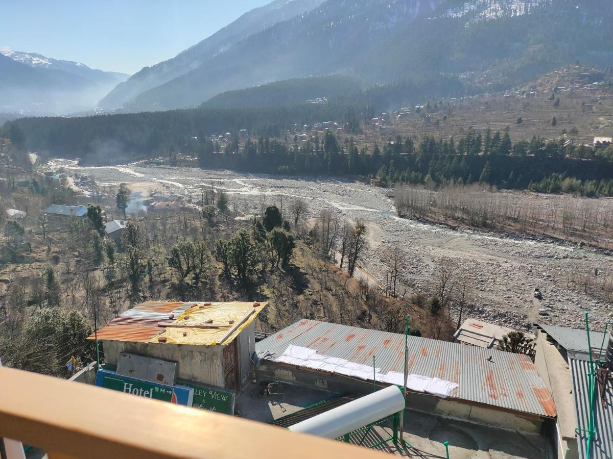 Hotel Bhrigu Manāli Exteriör bild