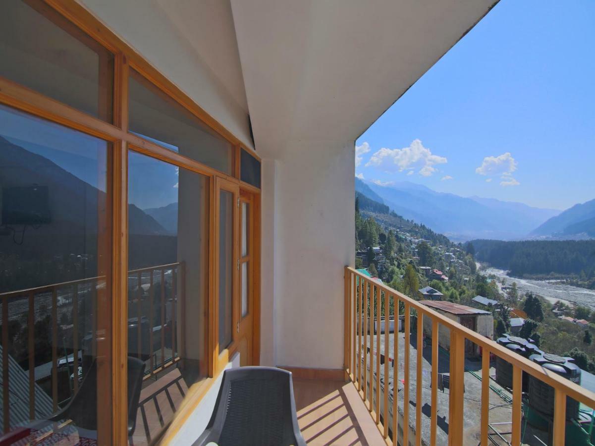 Hotel Bhrigu Manāli Exteriör bild