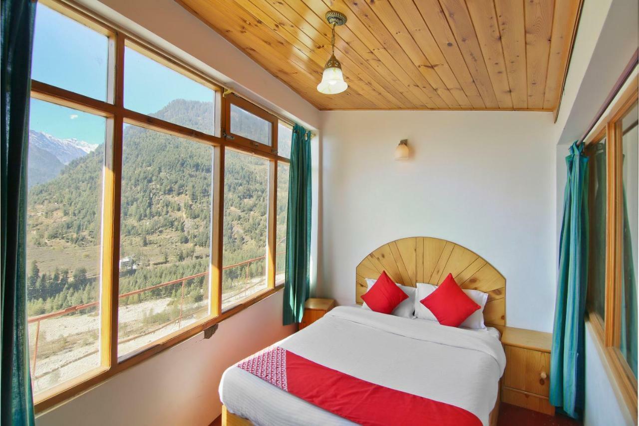 Hotel Bhrigu Manāli Exteriör bild