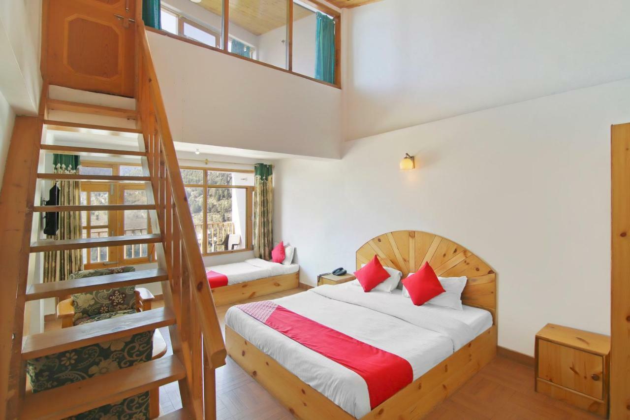 Hotel Bhrigu Manāli Exteriör bild