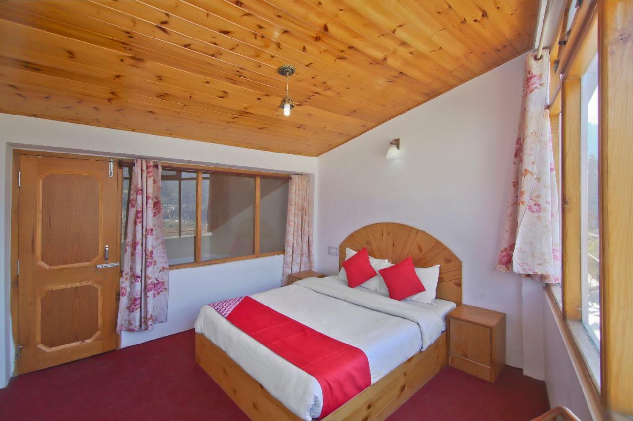 Hotel Bhrigu Manāli Exteriör bild